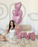 Связка сердец с надписью "Love" Связка сердец с надписью "Love"